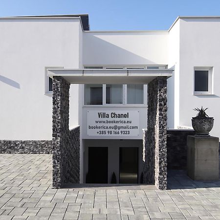 Villa Chanel Crikvenica Bagian luar foto